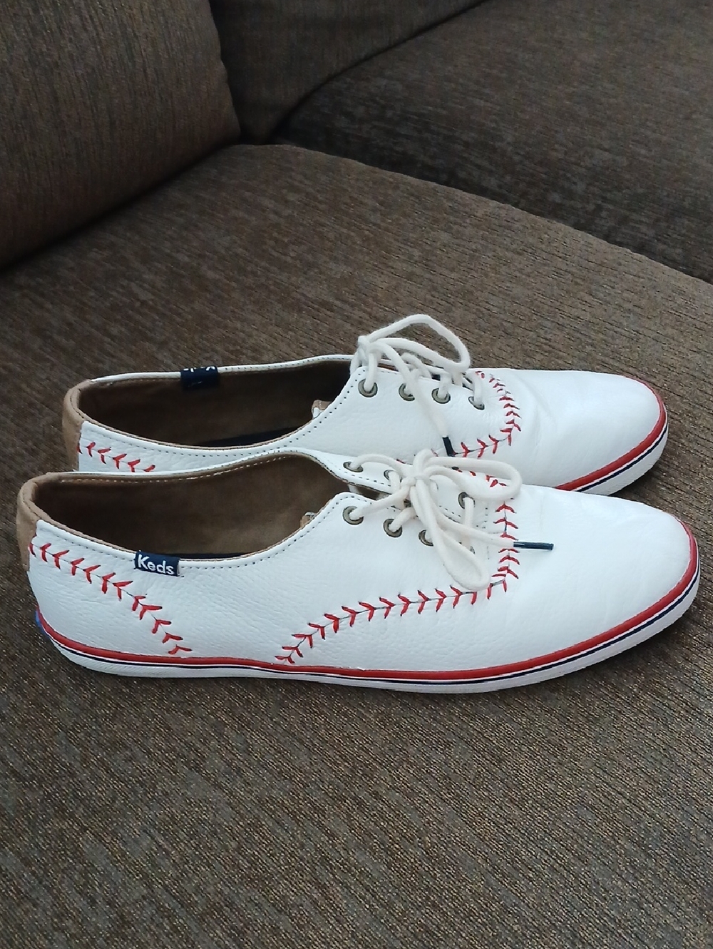 Keds Wkite Leather Baseball Sneakers - Picture 2 of 5